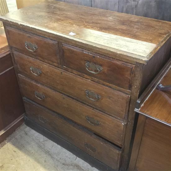 Oak chest of drawers